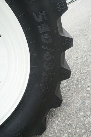 New Holland T5.90 Utility Dual Command