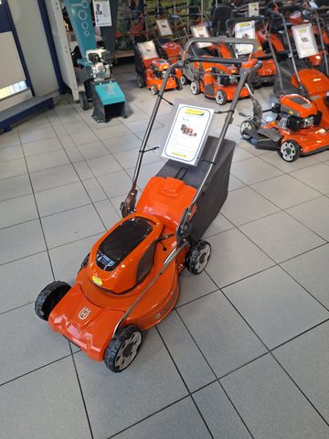 Husqvarna Akku-Rasenmäher LC 251 iS