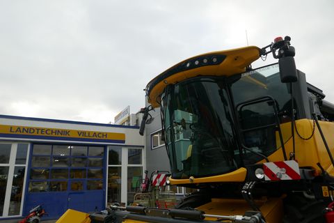 New Holland CX 5.80 (Stage V)