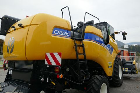 New Holland CX 5.80 (Stage V)