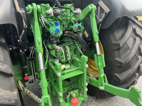 John Deere 6155M Powrquad Plus