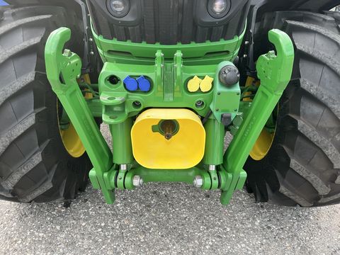 John Deere 6155M Powrquad Plus