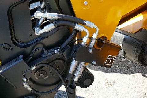 JCB TM 320