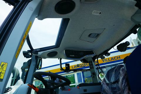 New Holland T5.110 Auto Command (Stage V)