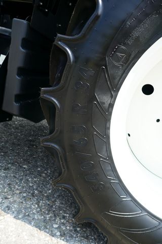 New Holland T5.110 Auto Command (Stage V)