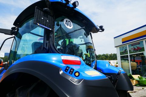 New Holland T5.110 Auto Command (Stage V)