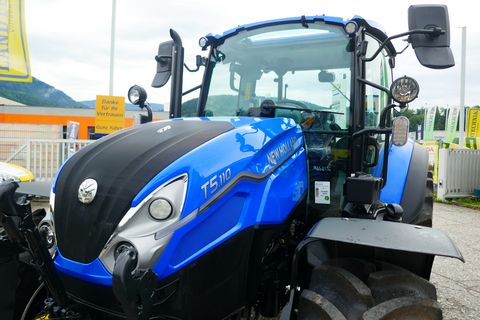 New Holland T5.110 Dual Command