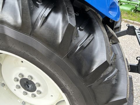 New Holland T4.75S