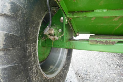 Krone Comprima F 125 XC 