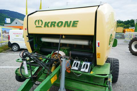 Krone Comprima F 125 XC 