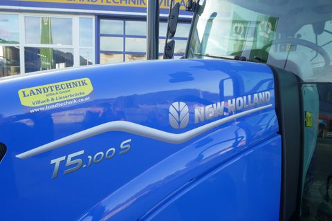 New Holland T5.100S Powershuttle