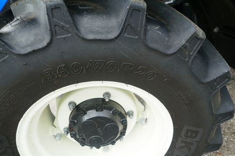 New Holland T5.90S Synchro Shuttle