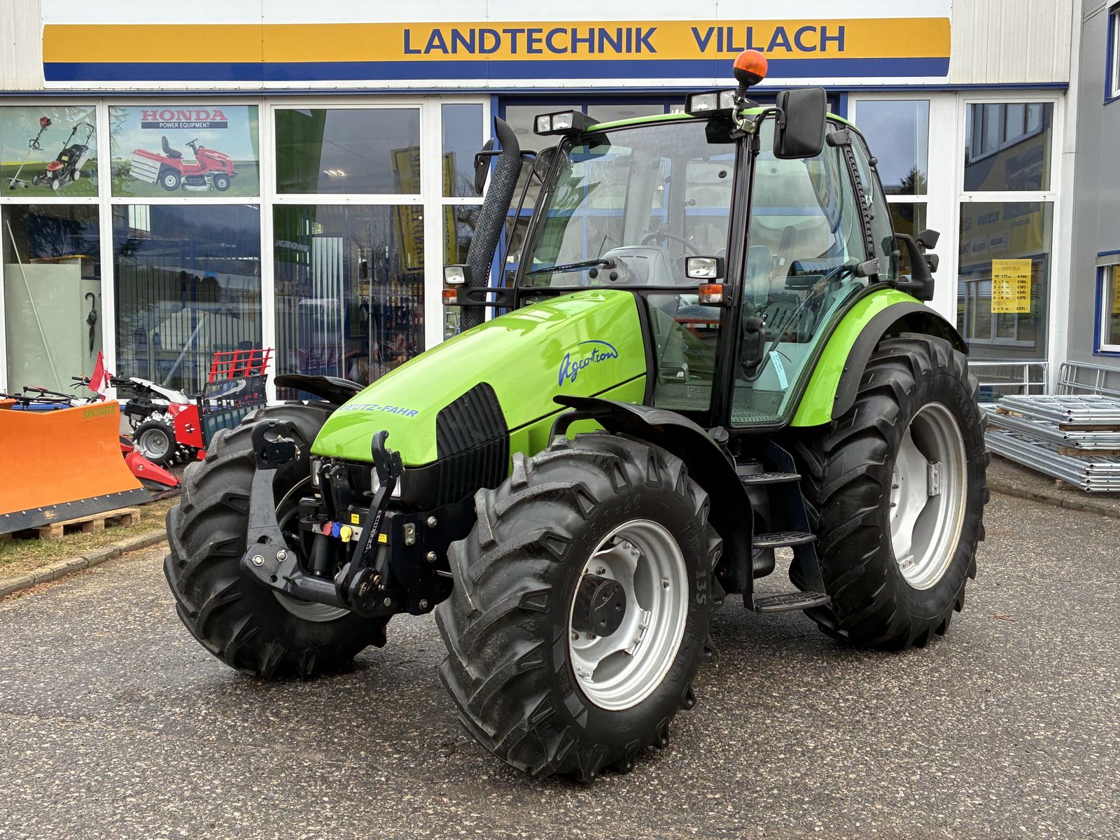 Deutz Fahr Agrotron 120 1