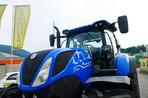 New Holland T7.225 SideWinder II