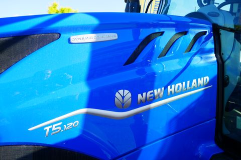 New Holland T5.120 Dynamic Command (Stage V)