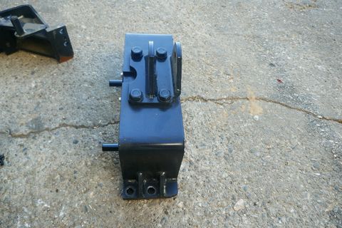 New Holland CNH Grundgewicht NH + Steyr