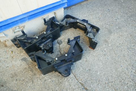 New Holland CNH Grundgewicht NH + Steyr