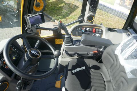 JCB TM 320