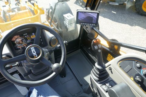 JCB TM 320