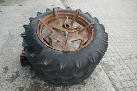 Trinker 12.4/11- R 28 Zwillingräder