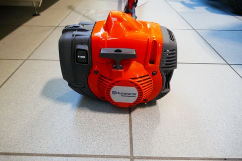 Husqvarna 545 RXT