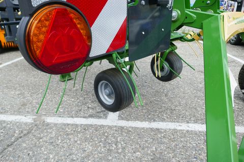 Krone Vendro T 1020