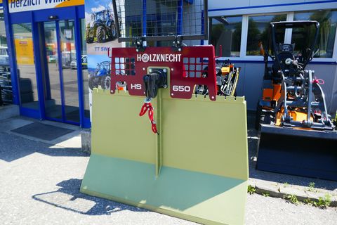 Holzknecht HS 650