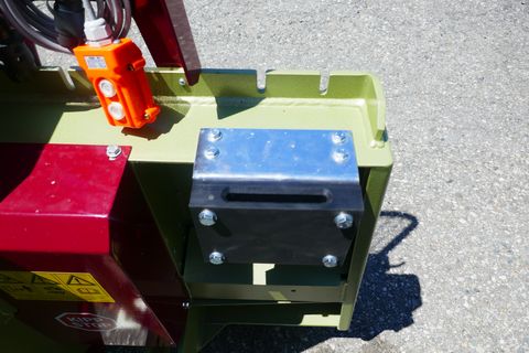 Holzknecht HS 650 