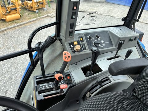 Ford 6640 A SLE