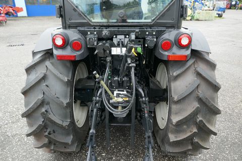New Holland T4.110 F/N/V (Stage V)