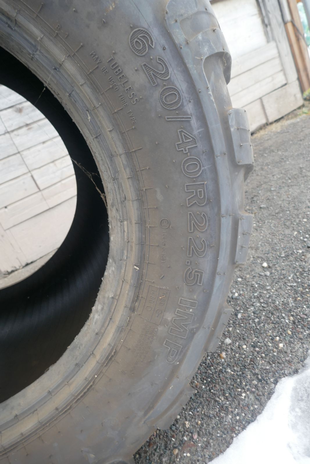 Alliance 620/40R22,5  2
