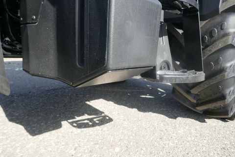 New Holland T5.90S Synchro Shuttle