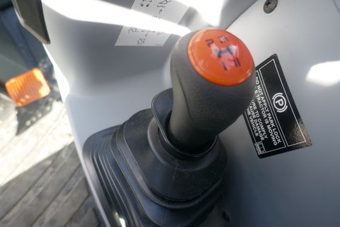 New Holland T5.90 Utility Dual Command