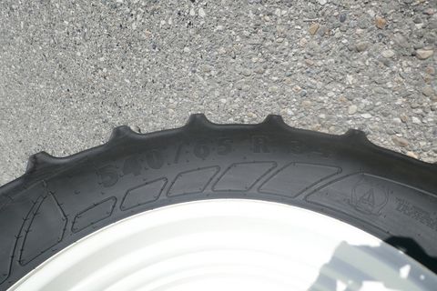 New Holland T5.90 Utility Dual Command