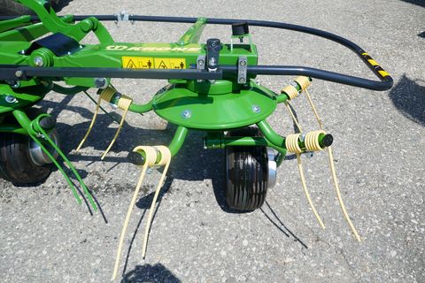 Krone Vendro 820