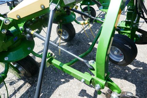Krone Vendro 820