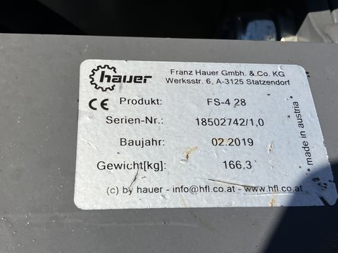 Massey Ferguson MF 5709 Dyna-4