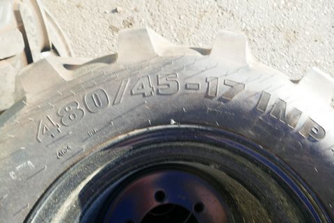 Sonstige Giant 480/45R17 