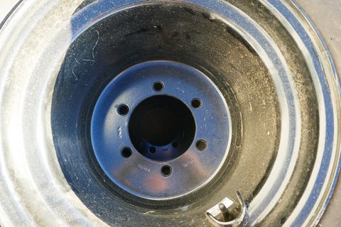 Sonstige Giant 480/45R17 