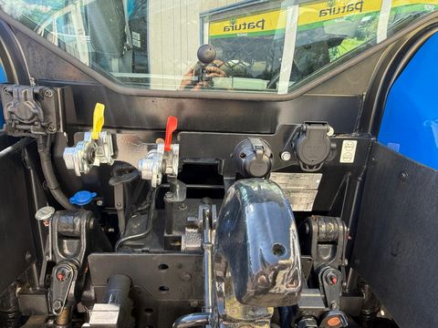 New Holland T5.120 Auto Command (Stage V)