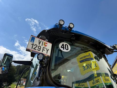 New Holland T5.120 Auto Command (Stage V)