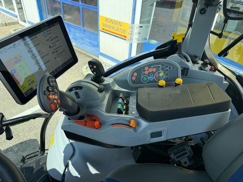 New Holland T5.120 Auto Command (Stage V)