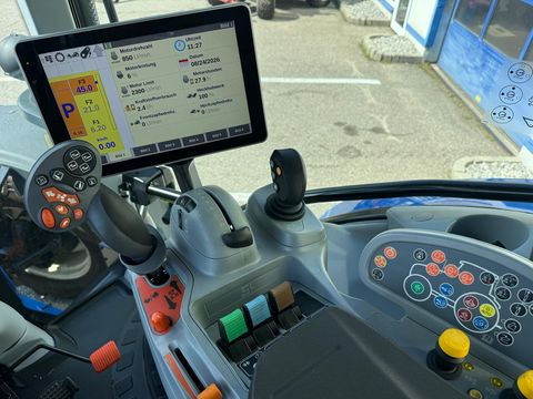 New Holland T5.120 Auto Command (Stage V)