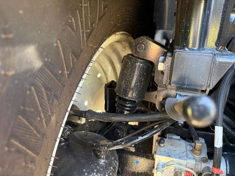 New Holland T5.120 Auto Command (Stage V)