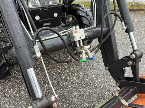 New Holland TN-D 65 A DeLuxe