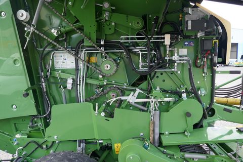 3600-ba02f95a7904629e2d44a676e2b6de54-6116017