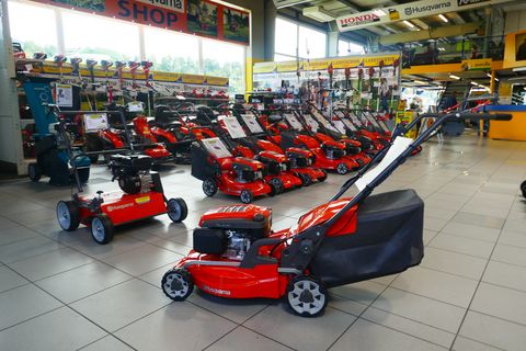 Husqvarna LC 347VE