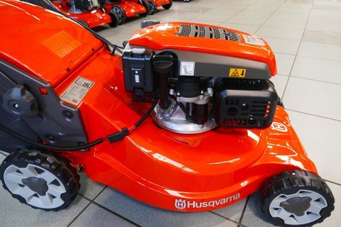 Husqvarna LC 347VE