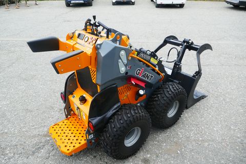 Giant GS 900 D
