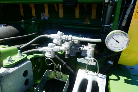 Krone Comprima V 150 XC X-treme